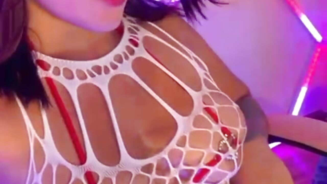 Hola amor/ hi love 💥 - video av misty_chloe cam-modell