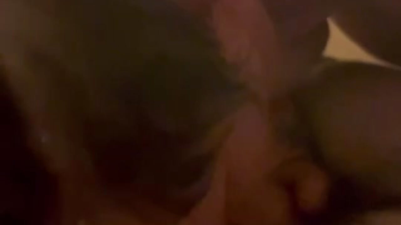 Swallow - video by FunandFriskylady cam model