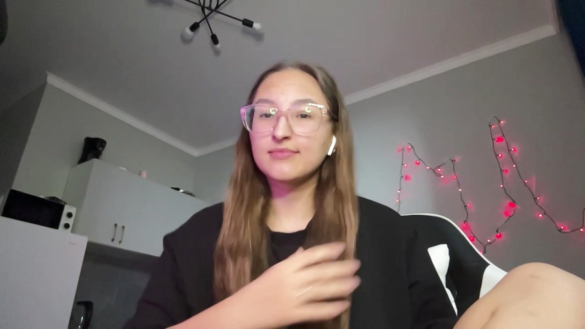 “Designing Your Fantasy (Live)” - video by Mlacutehere cam model