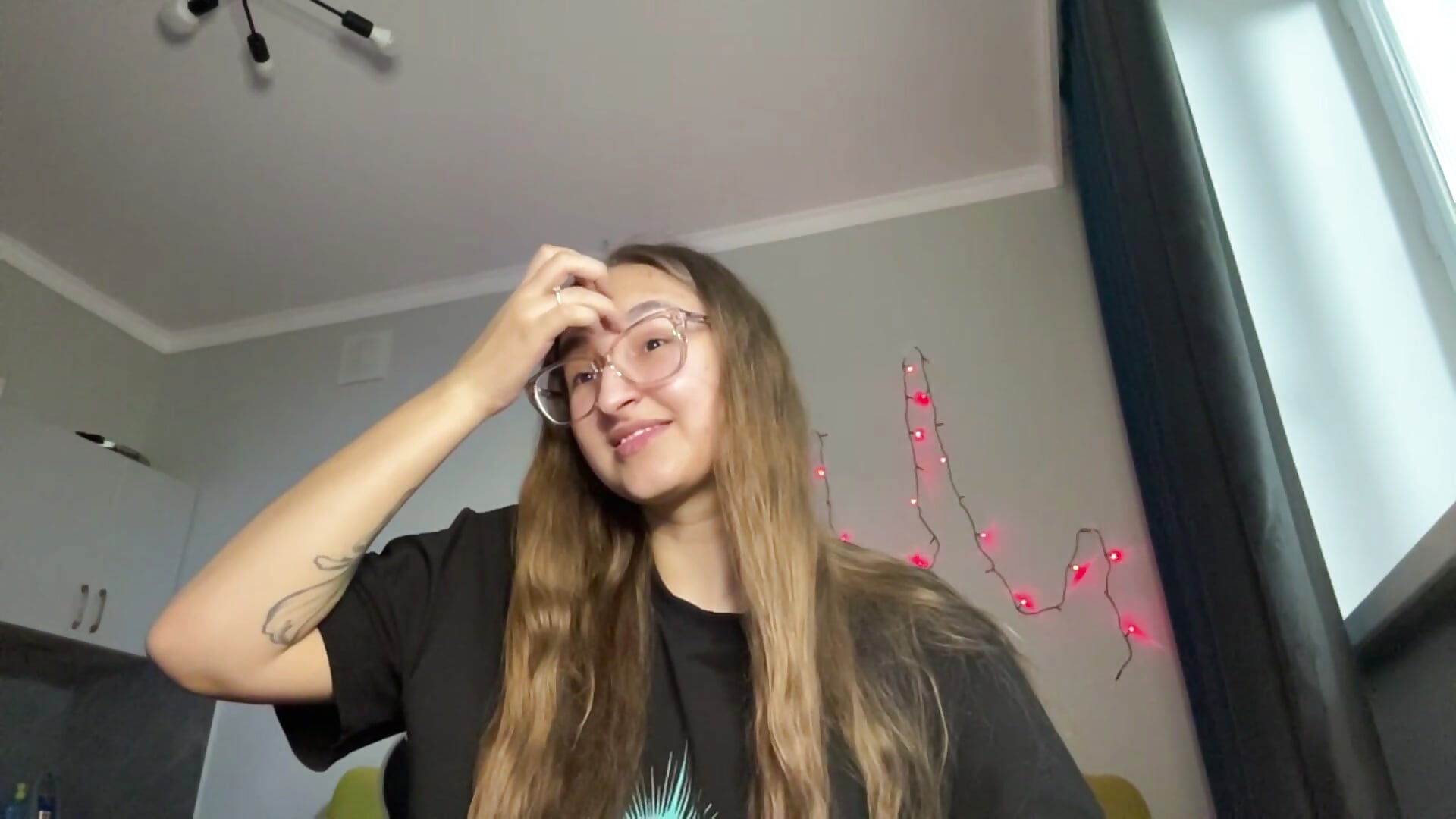 “The ‘Oops’ Moment (Planned)” - video by Mlacutehere cam model