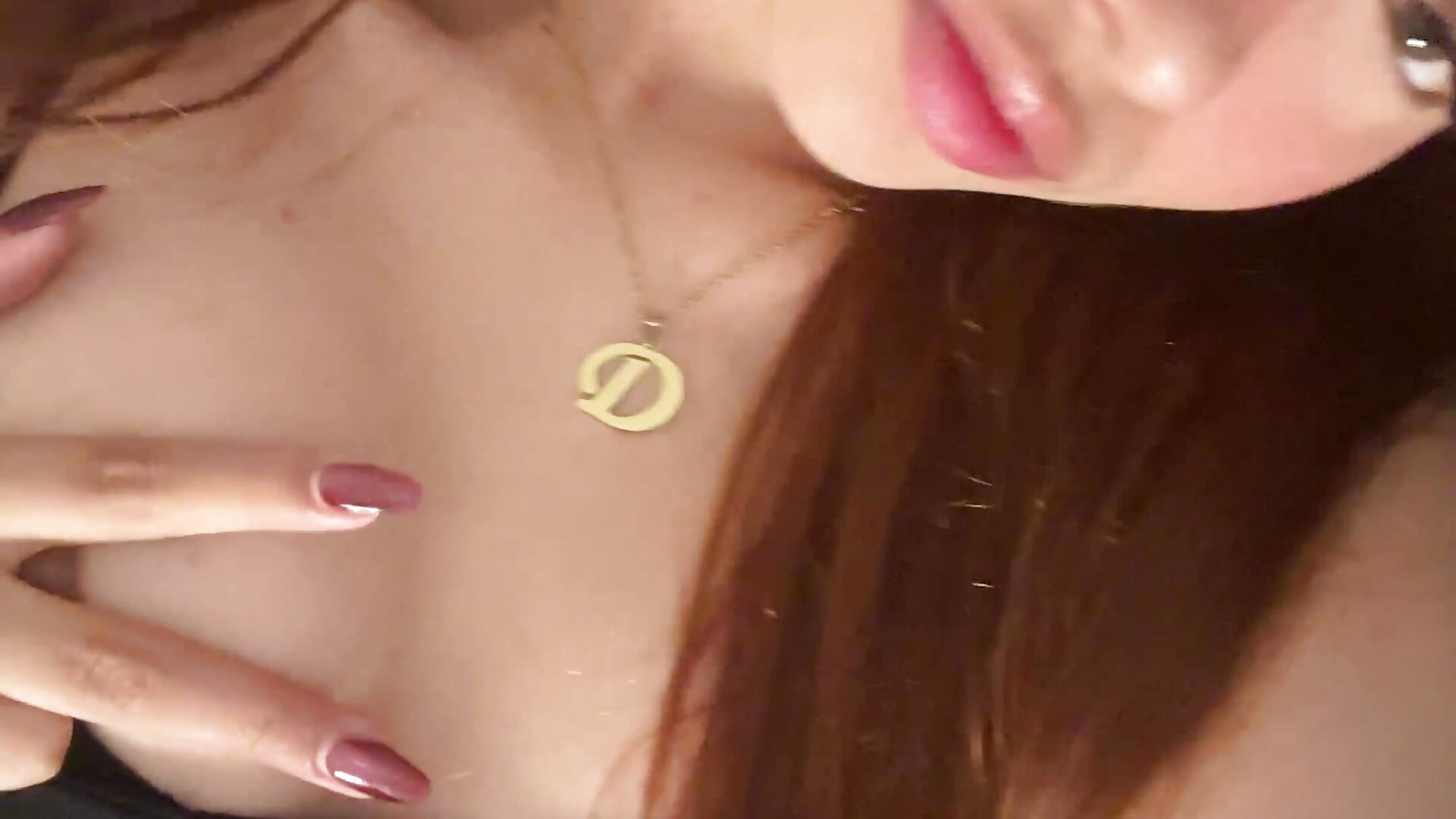 A litte pussy - video by SunnyHaze cam model