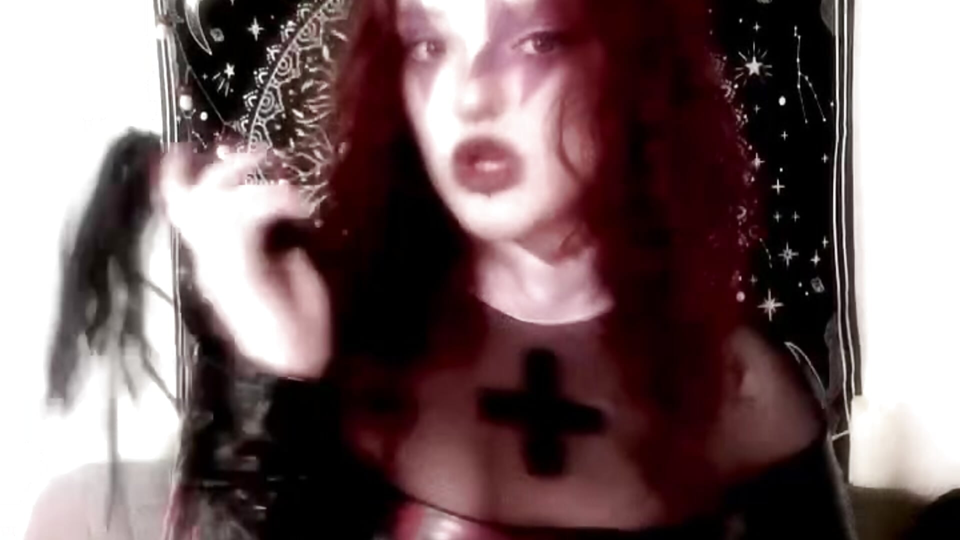 One way next door – video modela na kameri CrimsonVampCouple