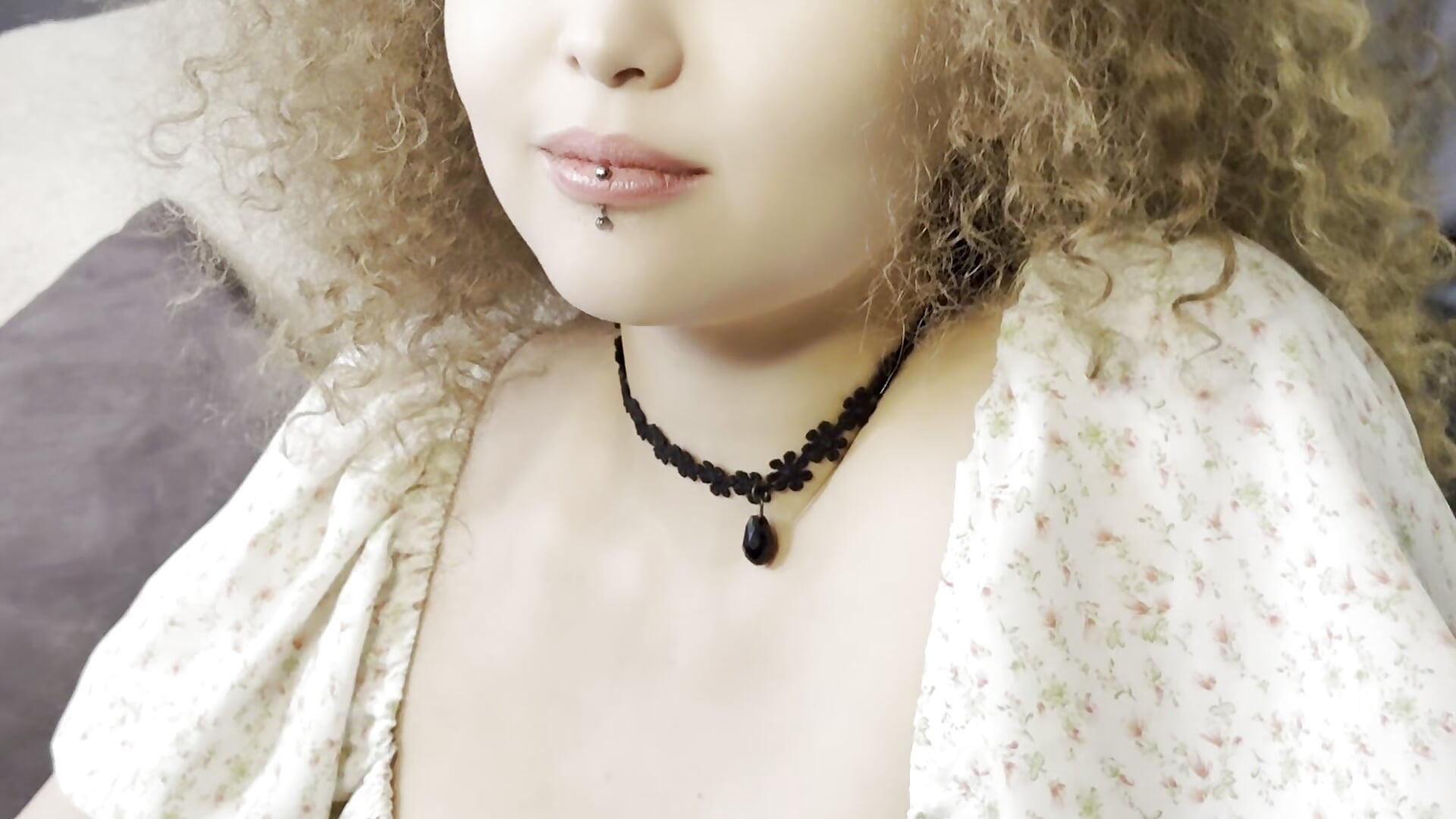 IMG_4950.MOV - video van Senya_Sol cam-model