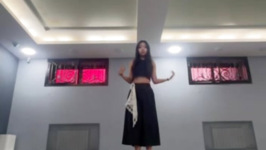 My dance video - SweetMiaXO 캠 모델의 동영상