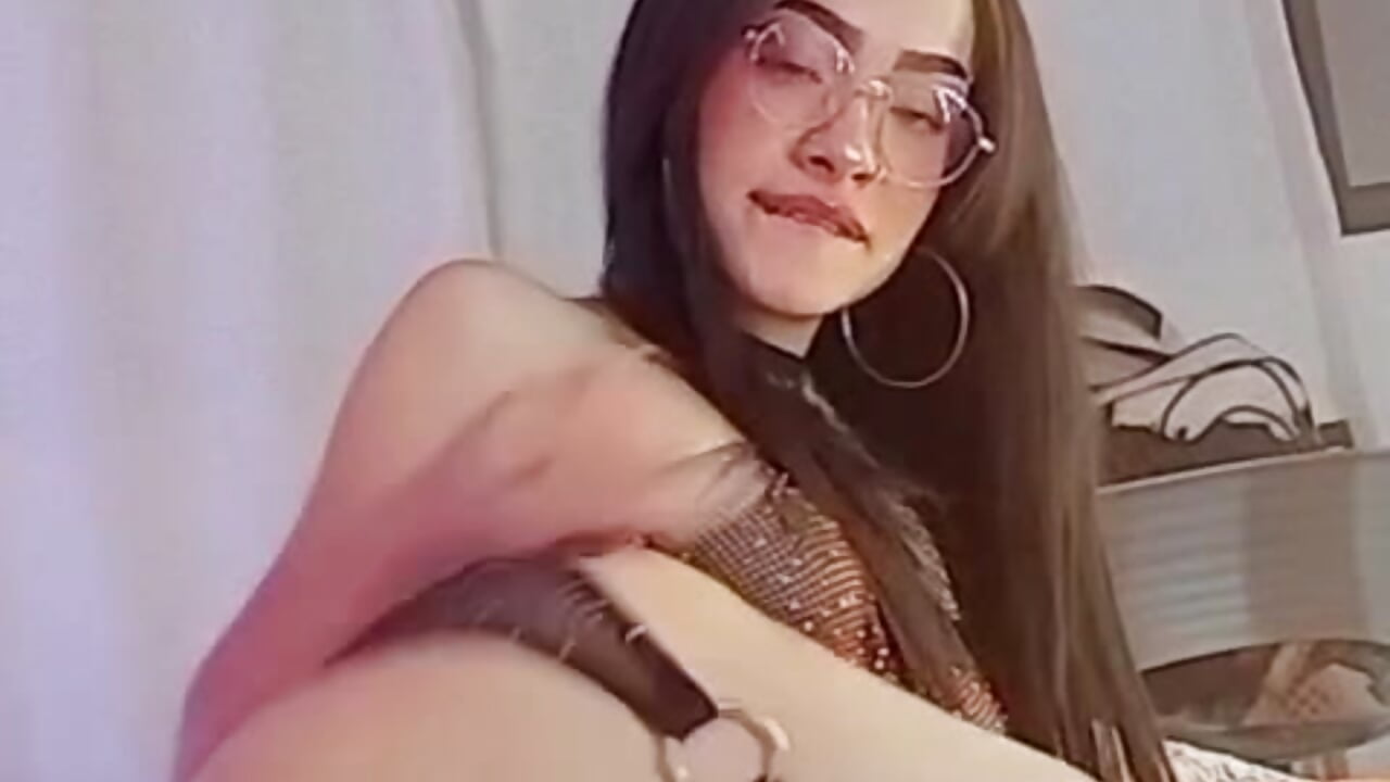 Did I spread my pussy enough? If not, you should come to my fan club– JaneeDaviss kameramodell videója