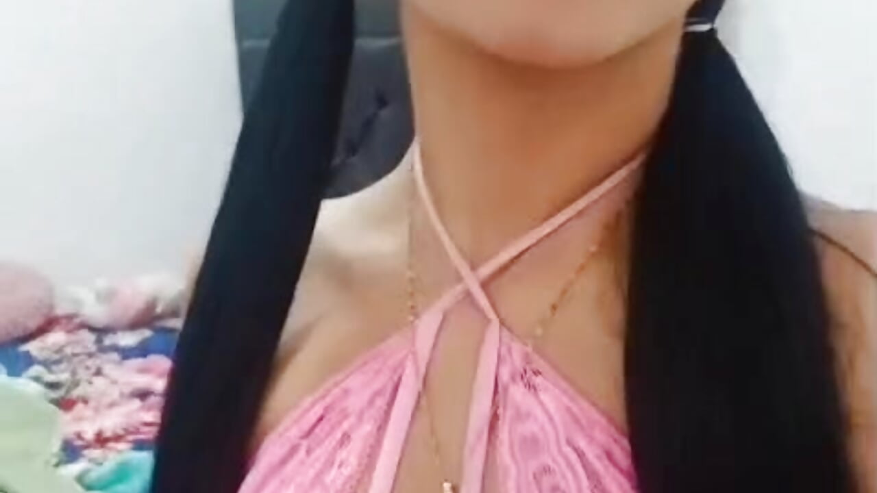 it me bitch – видео вебкам-модели Thresomenmercy