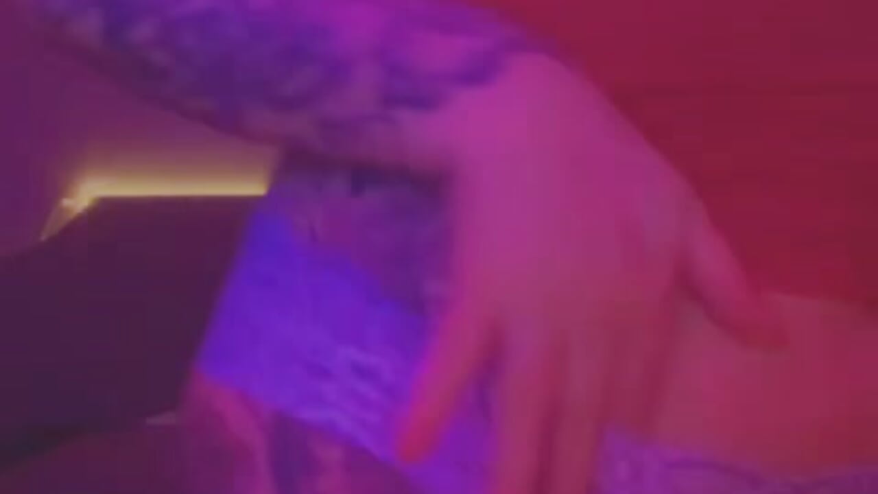 🩷 – video od webkamerové modelky Elysiasecret