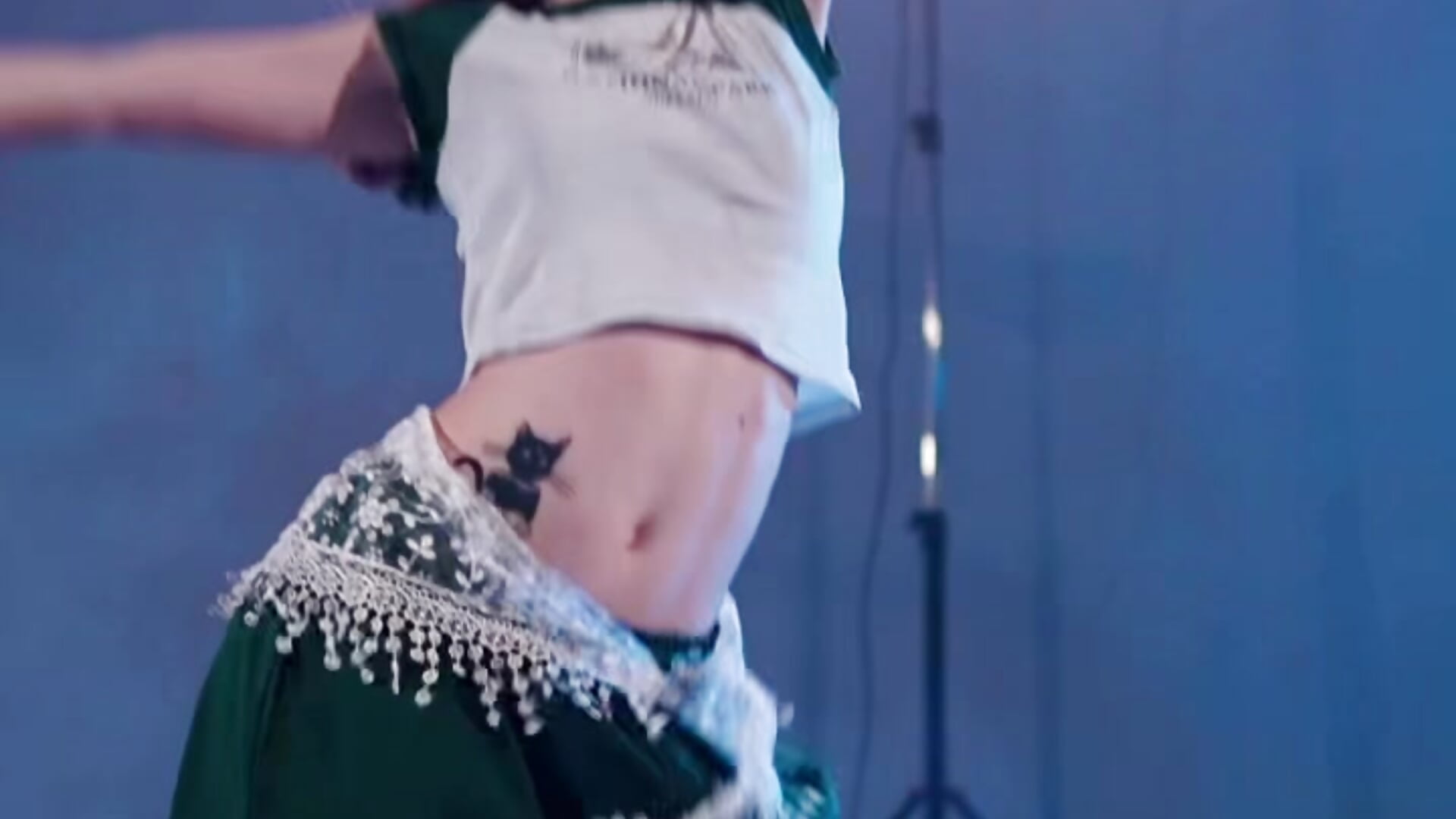 ....H.o.T..... - vídeo de Mya_Sun modelo de câmara