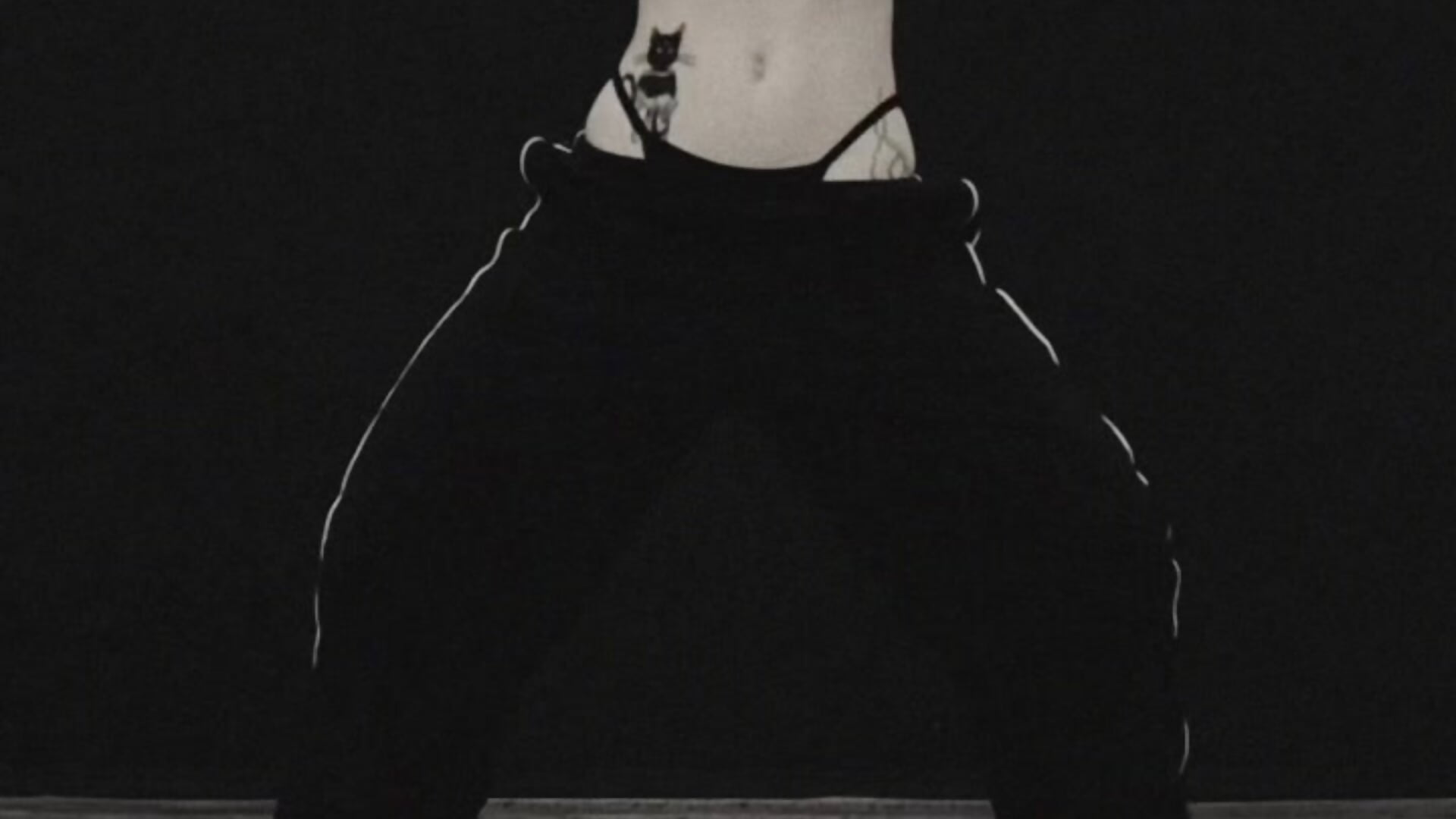 no more. - vídeo de Mya_Sun modelo de câmara