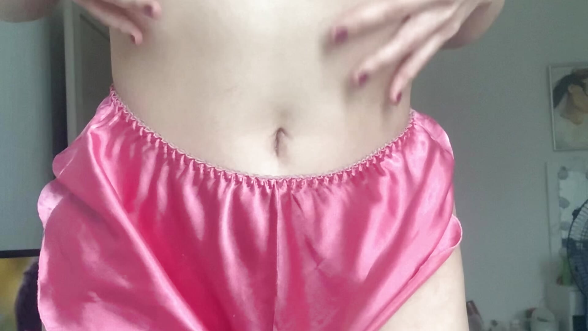 L I T T L E N U D E - video by Lizartt cam model