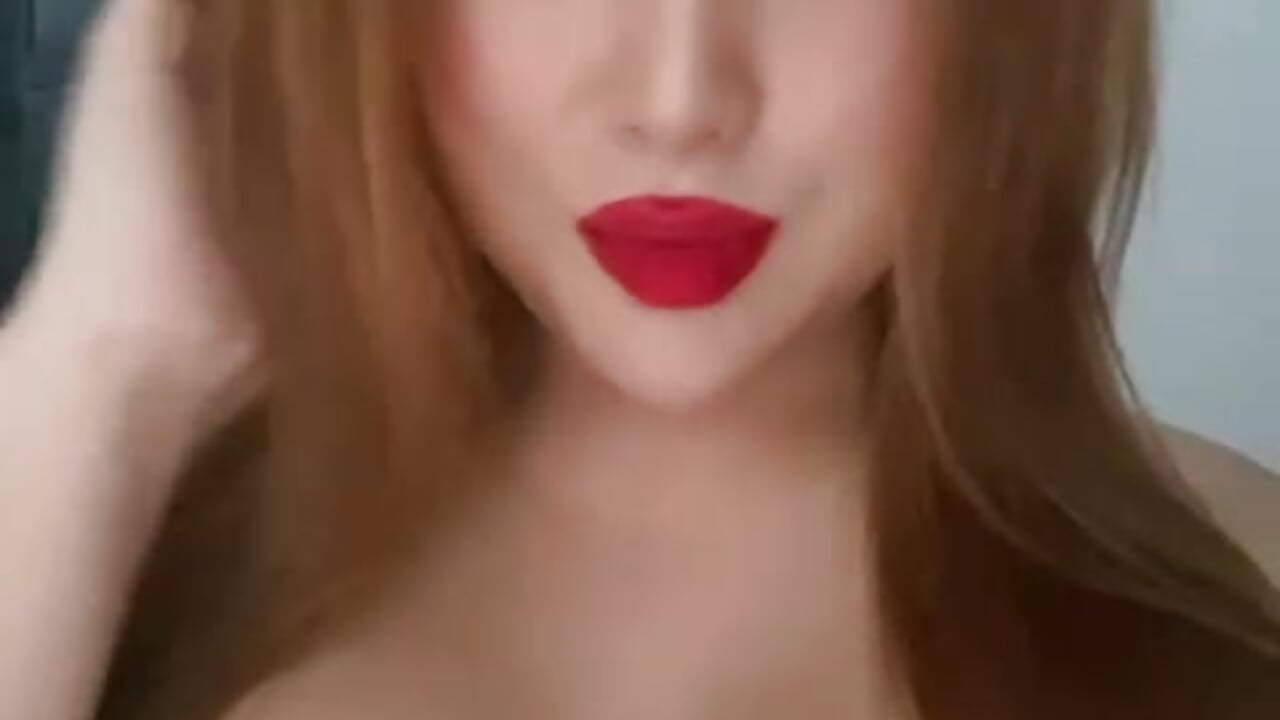 🥵😈 - video by MichelleEveren cam model