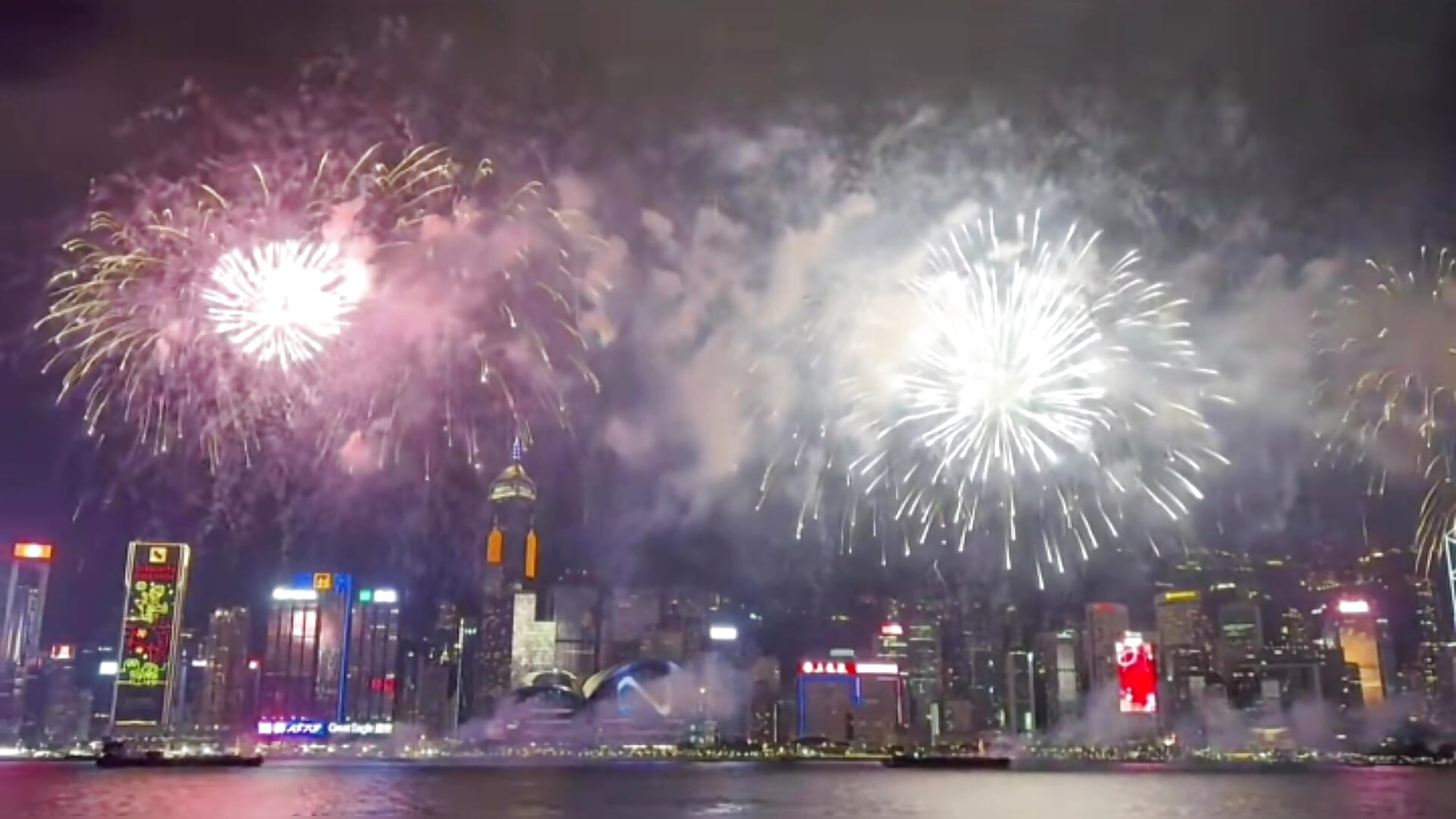 ☺️ - zhiya_2026 캠 모델의 동영상