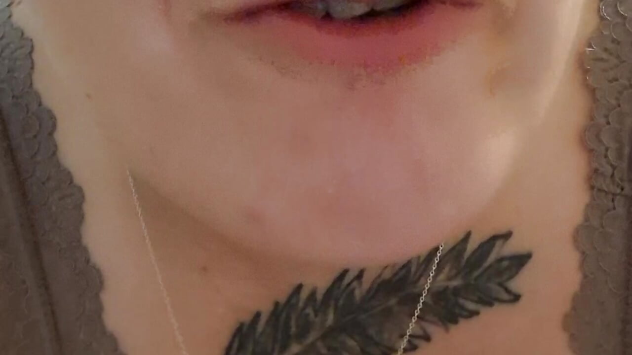 profile-intro-video-1769802431 - video oleh model kamera Tiara_XOX