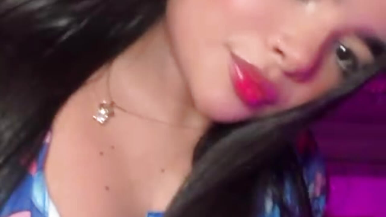 WhatsApp Video 2026-01-19 at 10,11,01 AM - clip cu amberr_tay model videochat