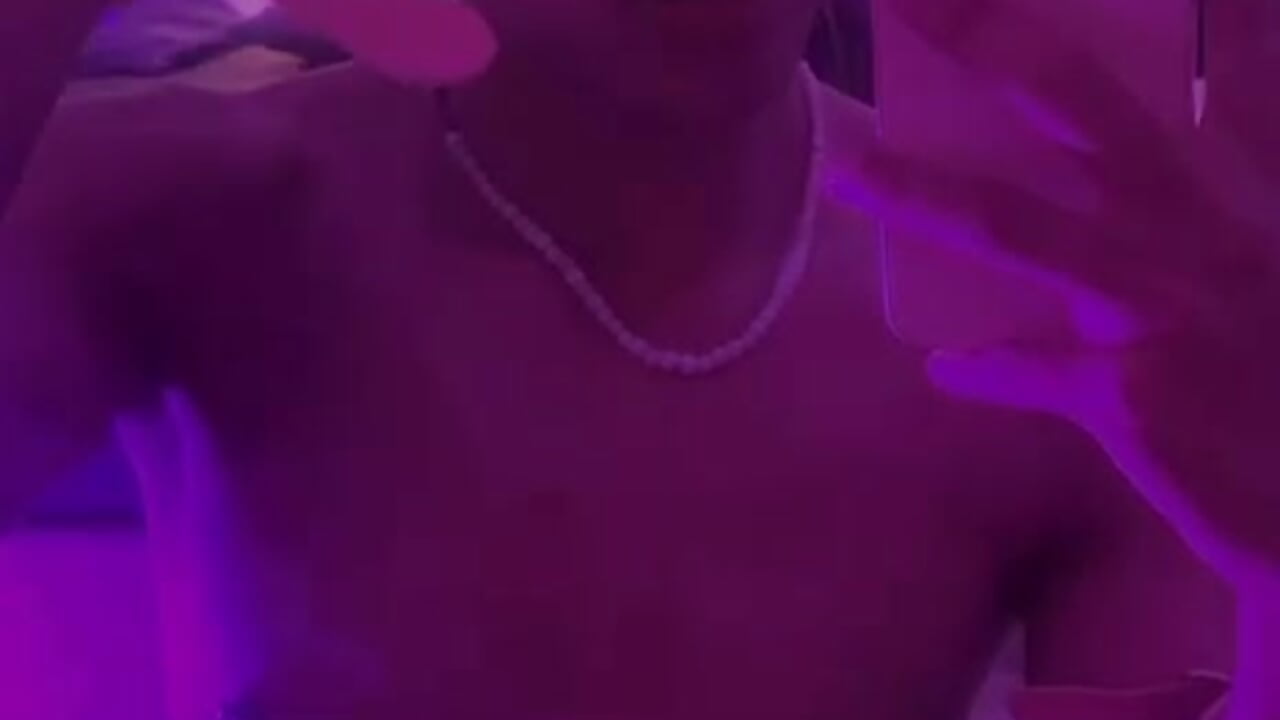 im so sexy 😈 - video by osamu_tay cam model