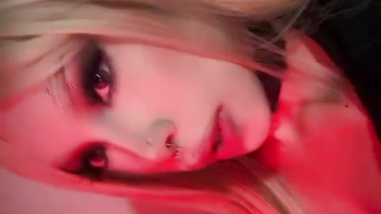 red - Video von LanaOficial Cam-Model