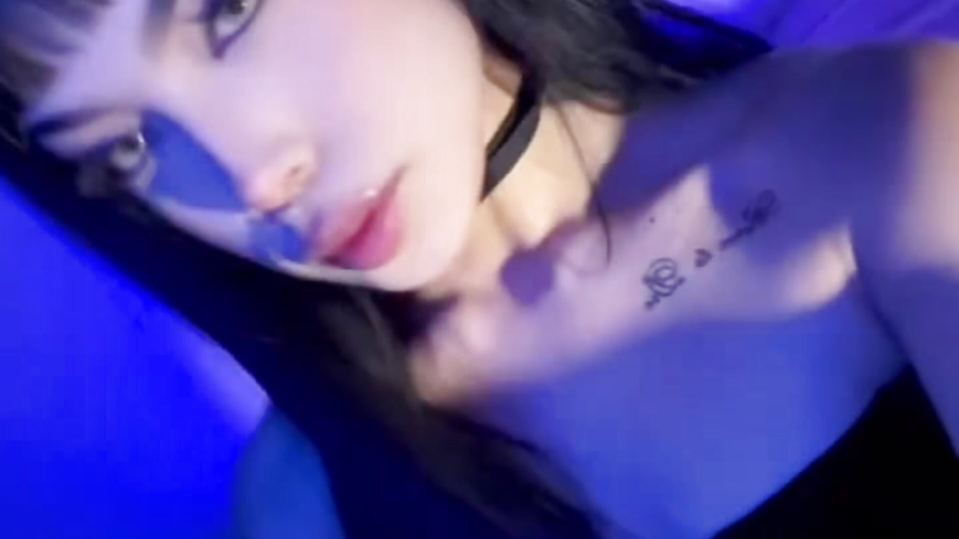 🖤 - vídeo de la modelo de cam LanaOficial