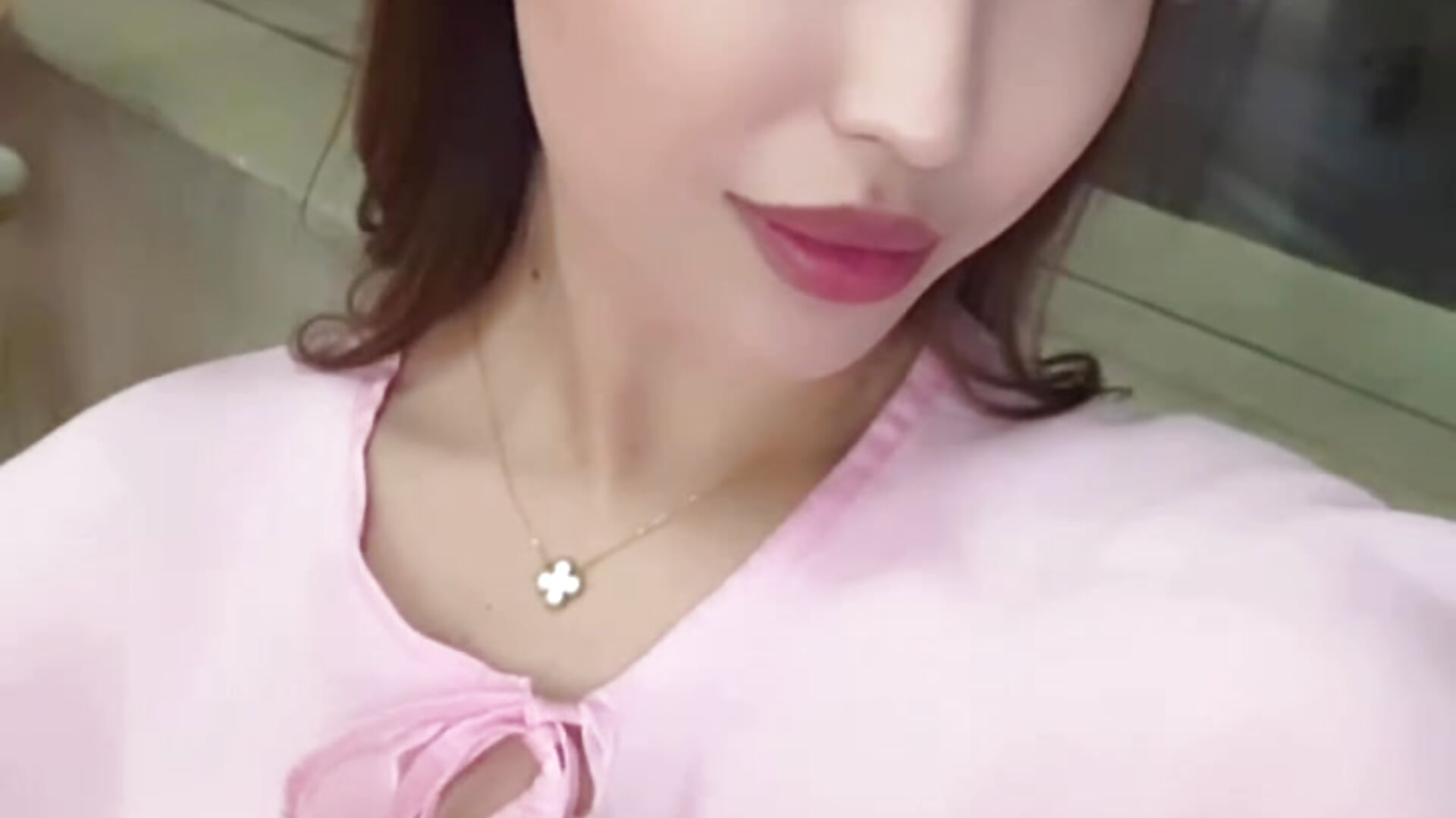 1 - video by laumalove cam model