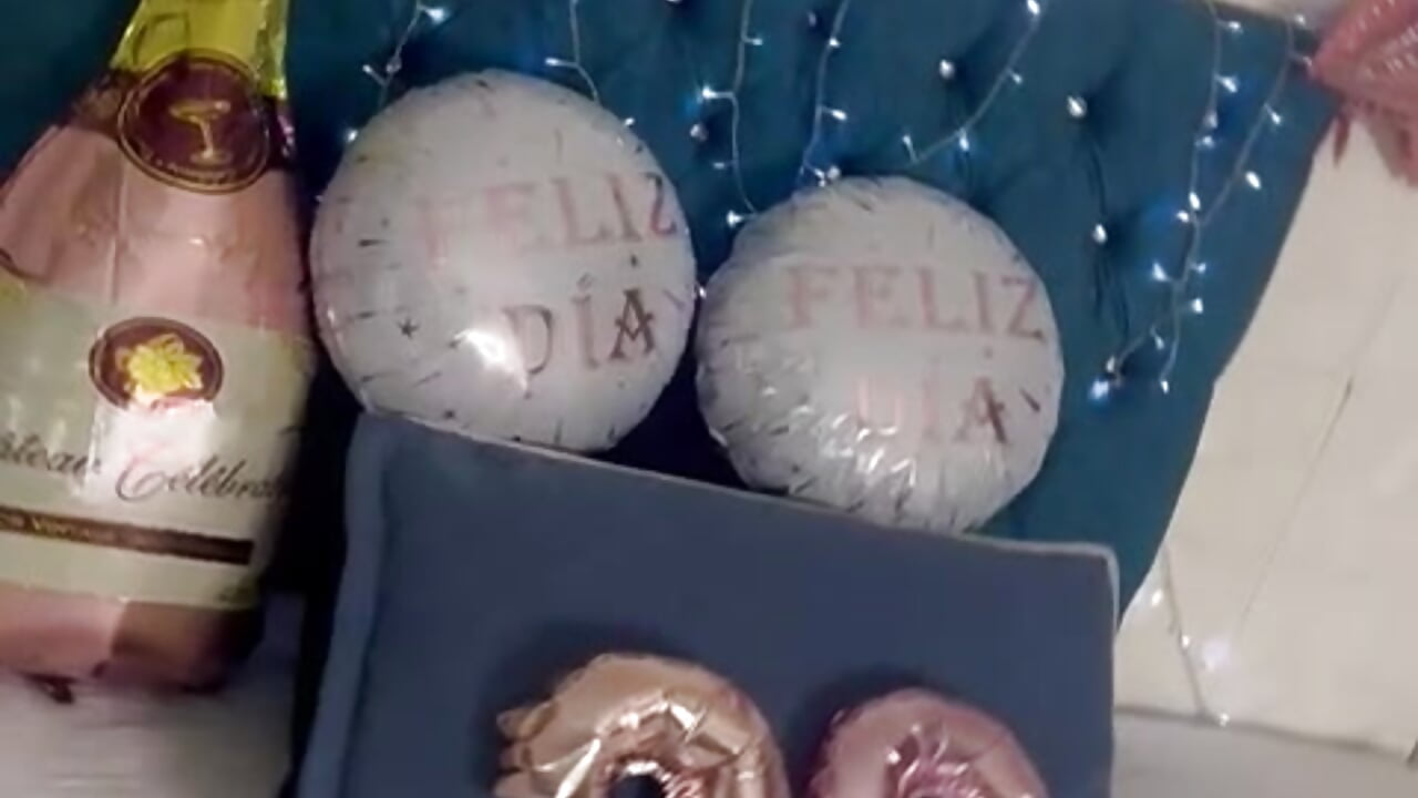 my birthday 🎂🥂 - samantha_foxyy adlı kamera modelinin videosu