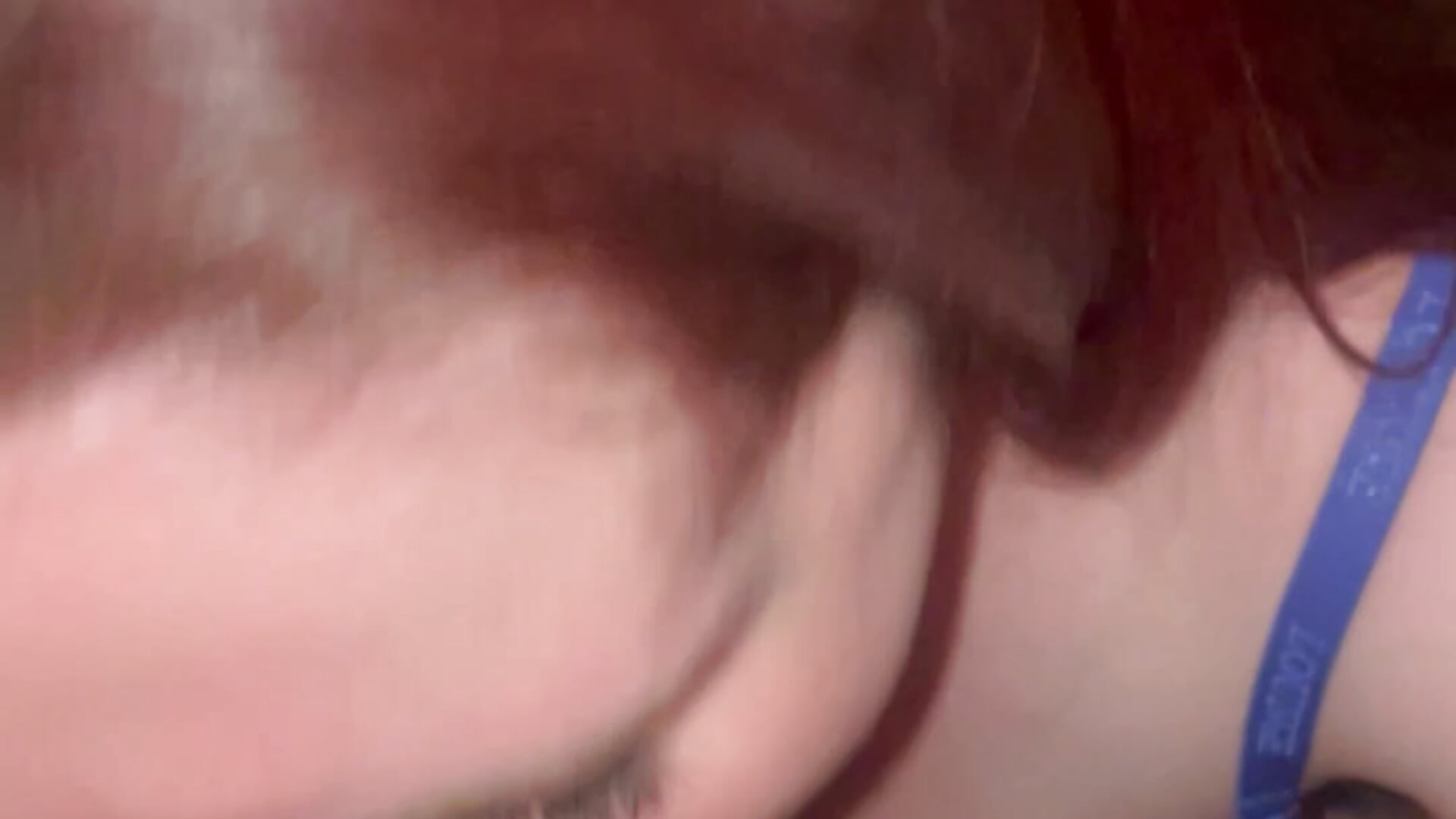I love sucking cock - video av PoppySlut6999 cam-modell
