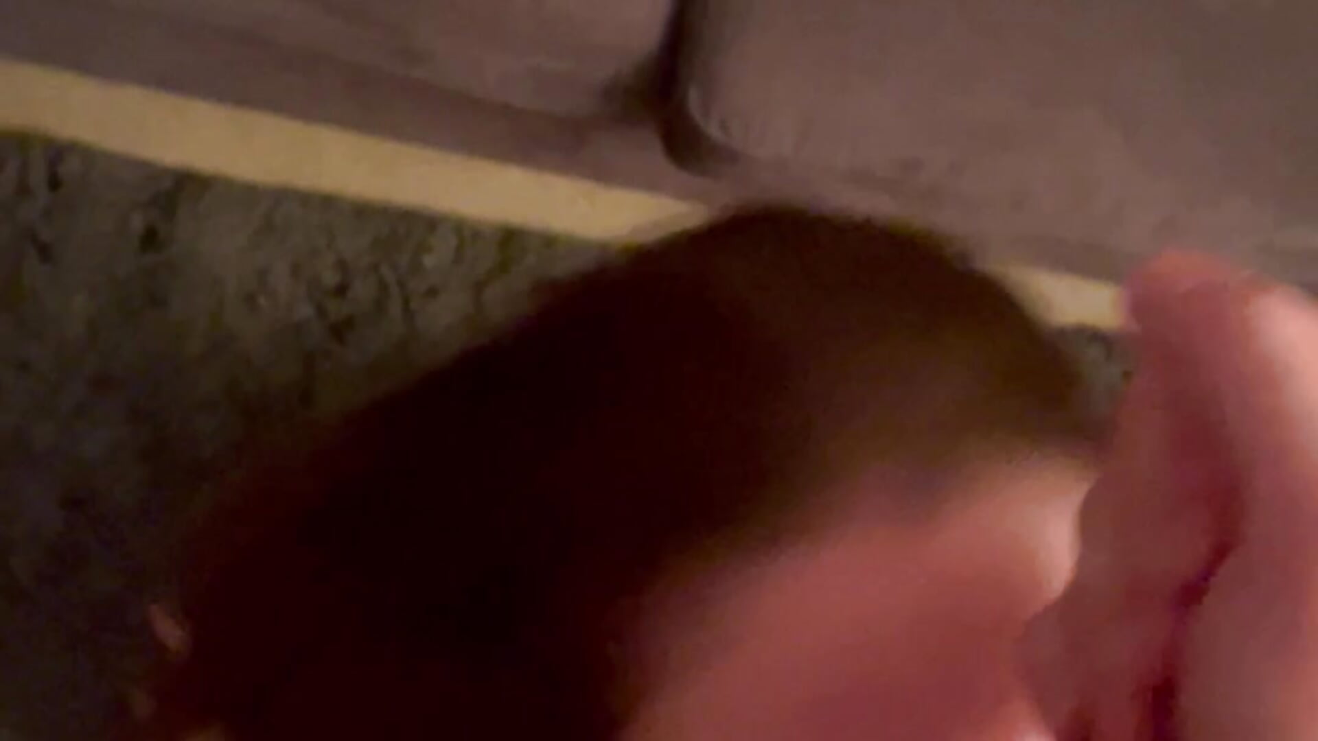 Thick hot load over my face after sucking his long hard dick 🖤 - Vídeo de PoppySlut6999, modelo de vídeos