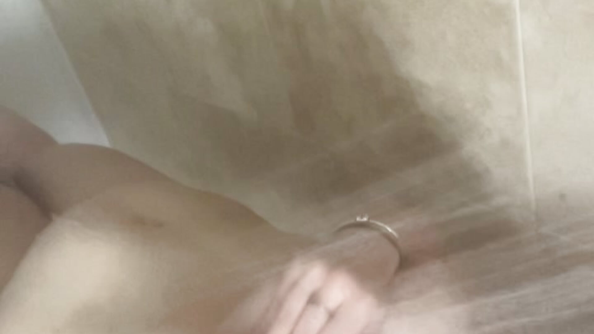 Shower tease 😜 - video di PoppySlut6999 modella di cam