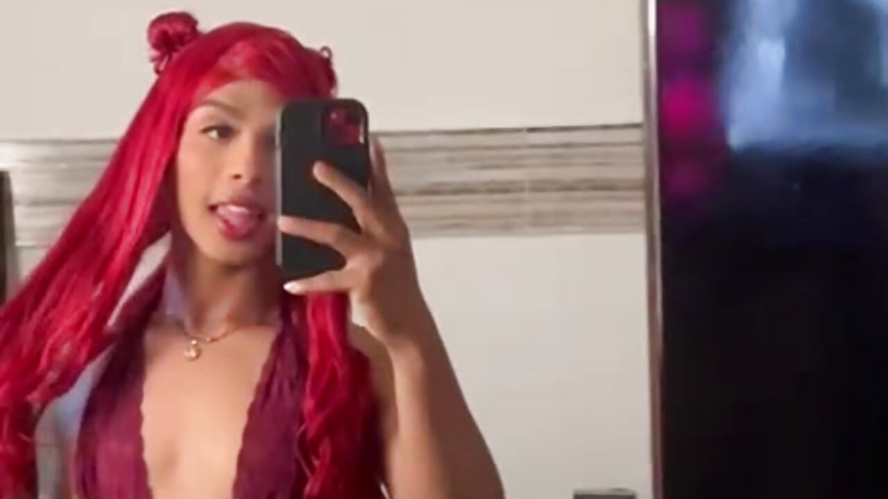 Your favorite redhead－カメラキャストのAdonis_hotの動画