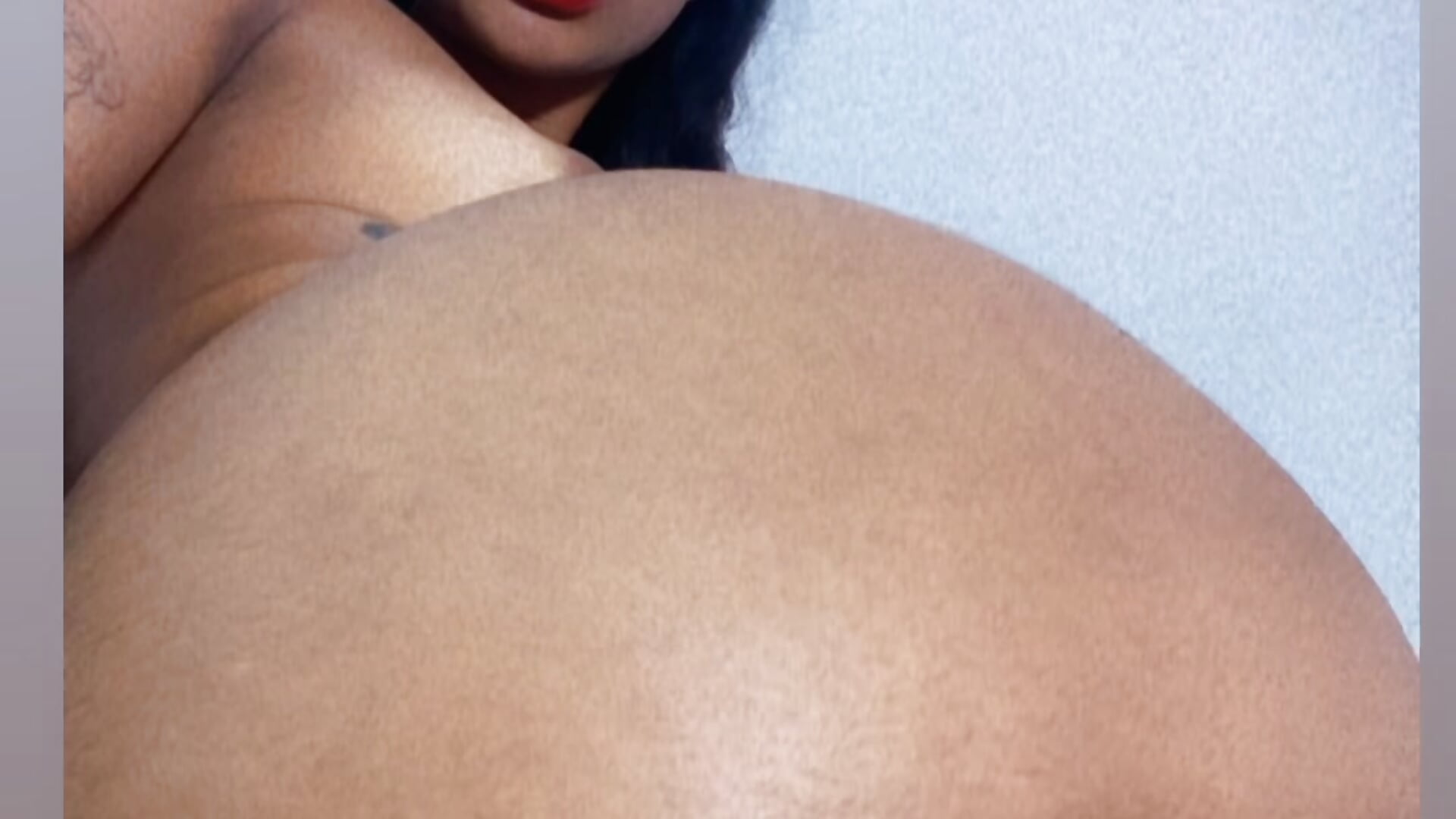    😏😘🤭 - video by Kata15leya_Ruiz cam model