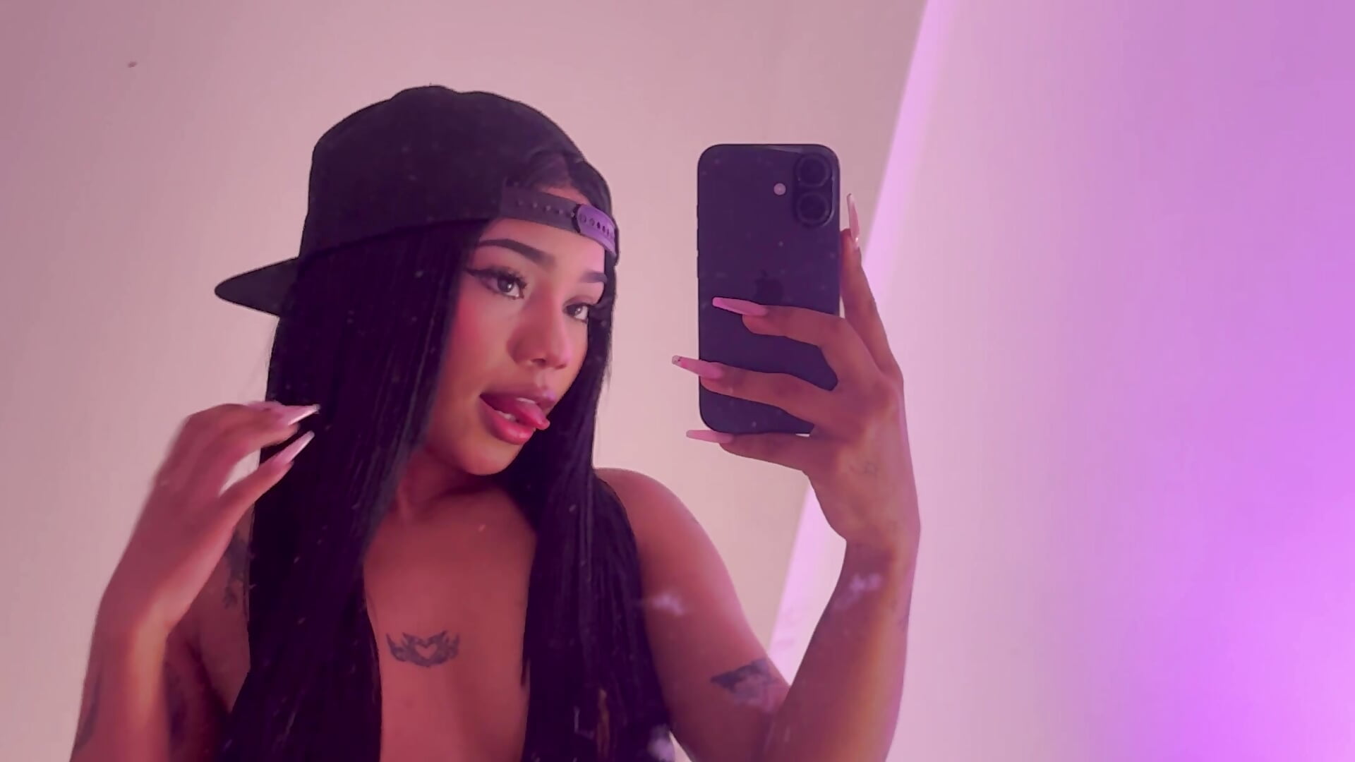 👀 – video od webkamerové modelky baby_ayana1