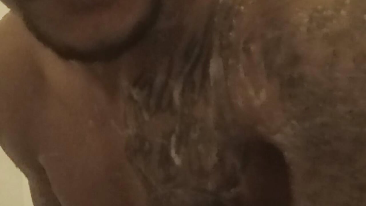 Sexy shower - video by lolGyroscope cam model