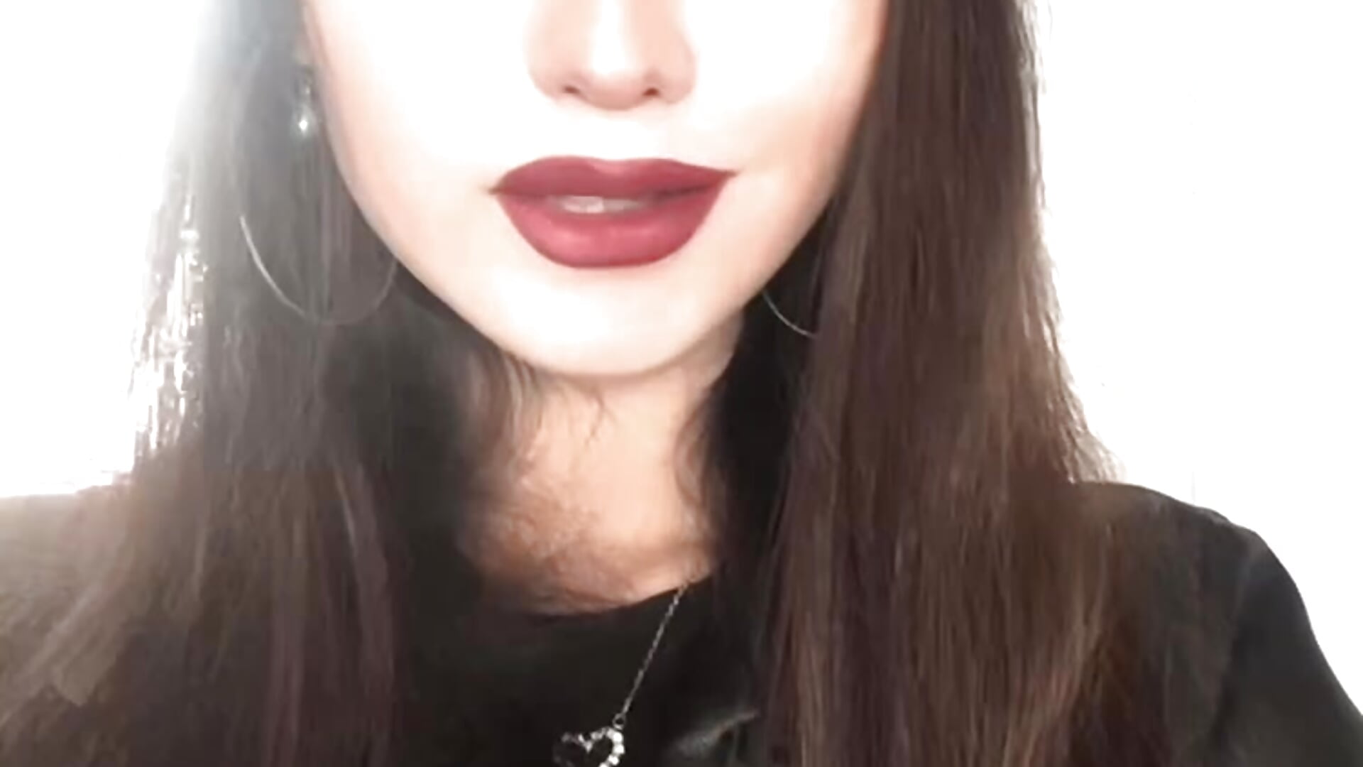 WOOOW - video od modelky/modela Nicole_Brownie