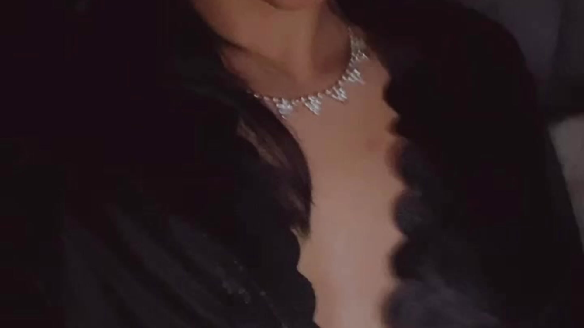 e11ba9444551430f8c3b7f0e234cf313 - video di Nickysney2 modella di cam