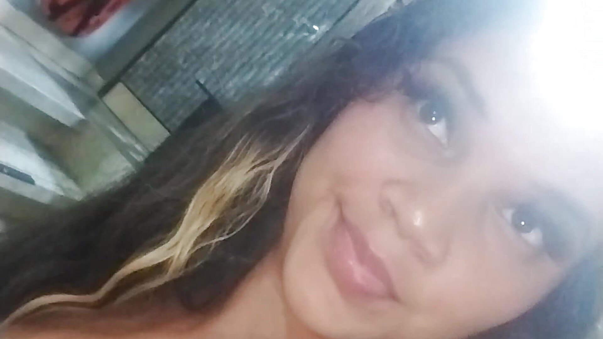 MOV_17689548381565247 - video by Melody25-the-prinx-offire cam model