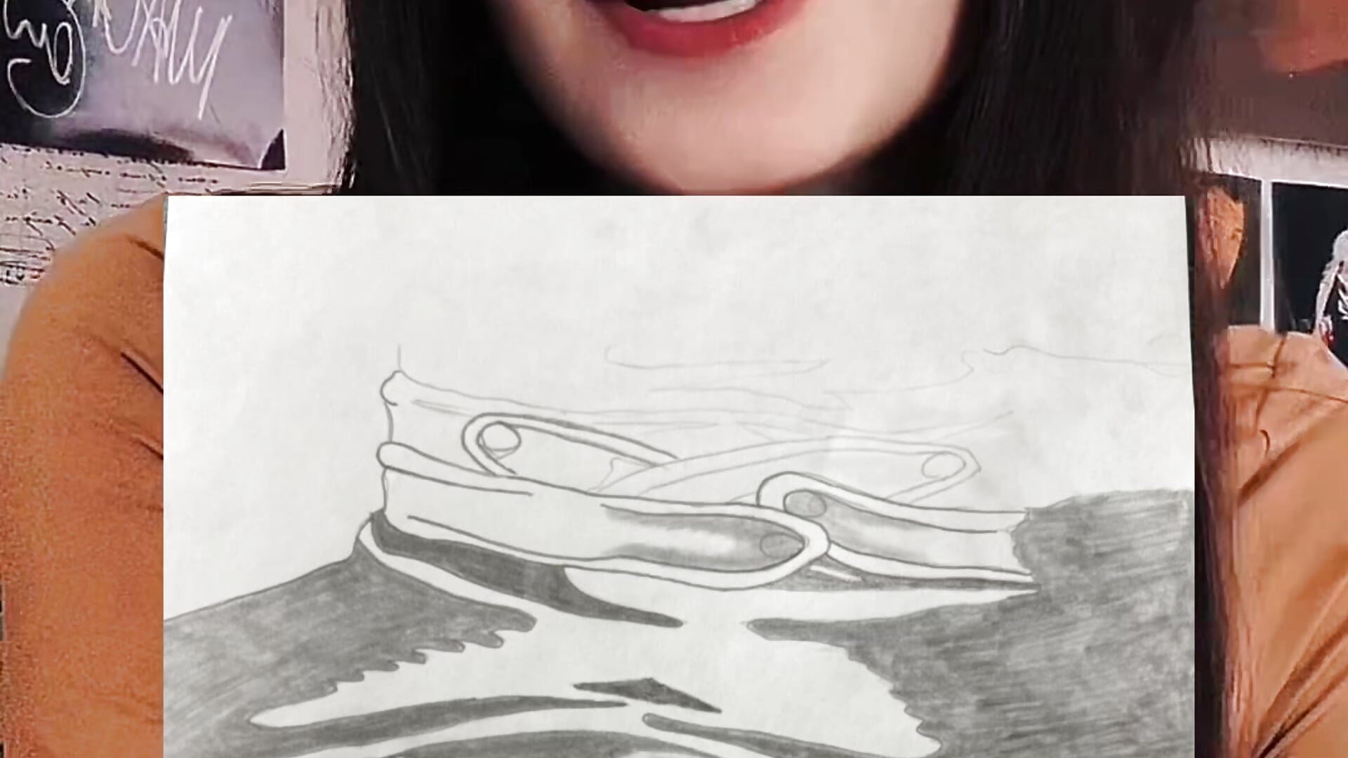 (●'◡'●) - video oleh model kamera SarahHeadly