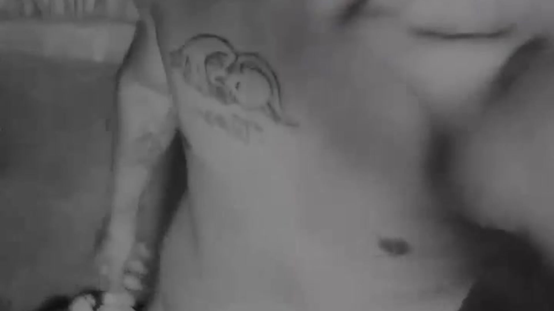 1000085486 - vídeo de 04_bryan modelo de câmara