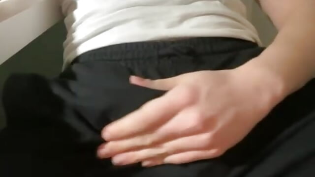 79061856975__23CF7AFD-CC19-4E2B-92DF-8BAB2DCFCFB3 – video modela na kameri 182burak