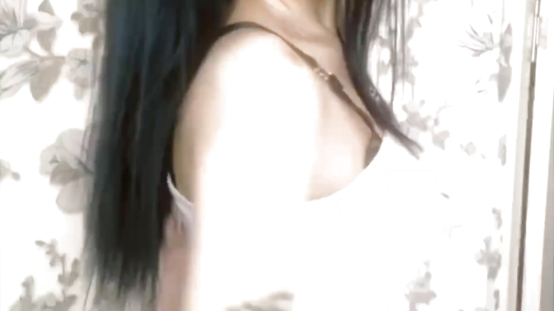 Sexy asian girl ;) - video od modelky/modela hellewkitty