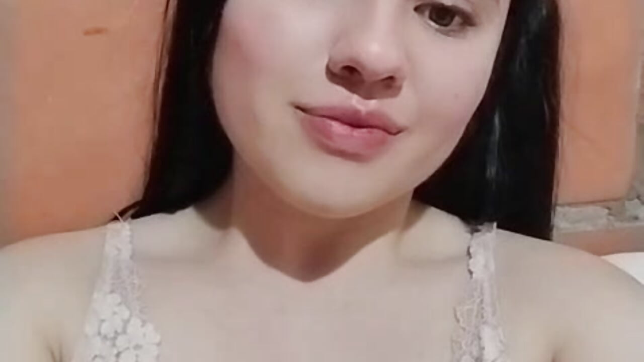 ME - βίντεο μοντέλου Alicee_Broownn