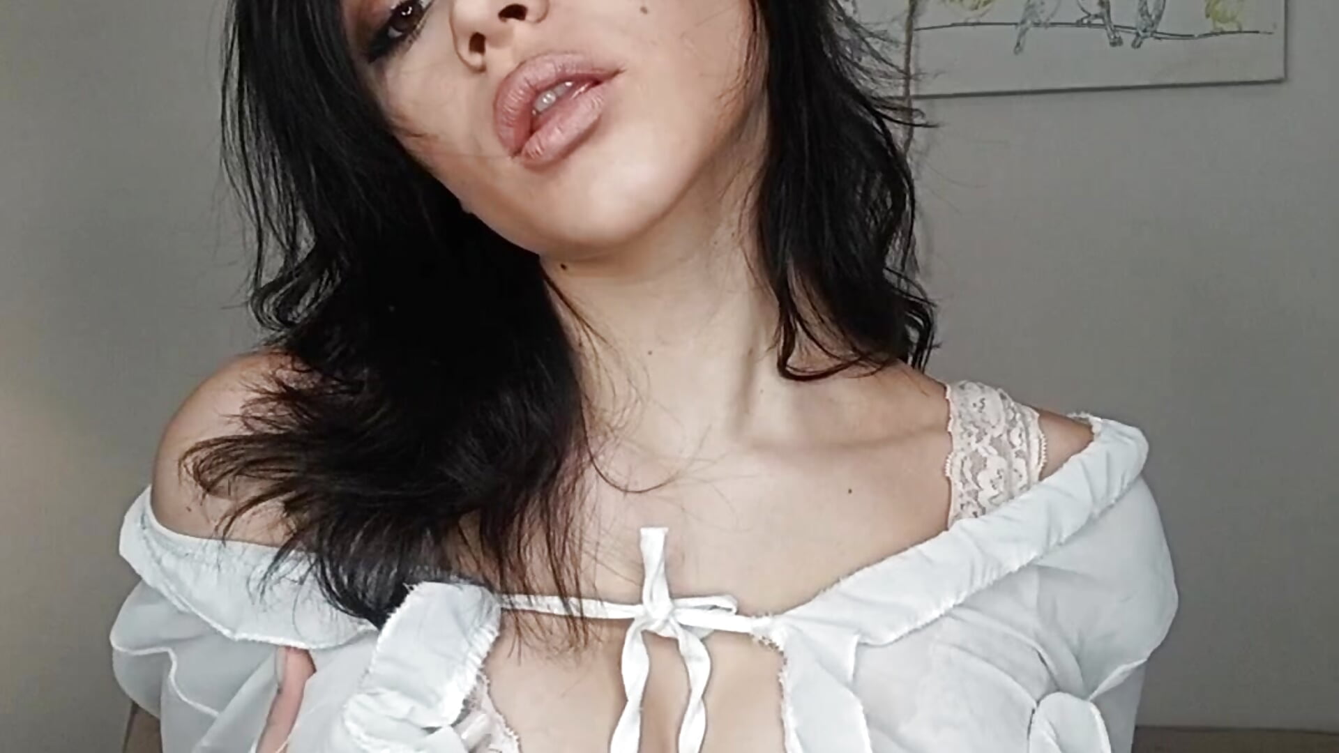 Lil bit teaser ^^ - vídeo de VioletMyersss modelo de câmara