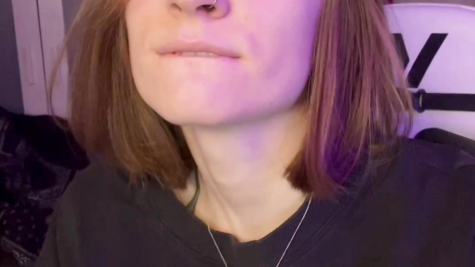 Hide! - فيديو من K_Chaotic موديل الكام