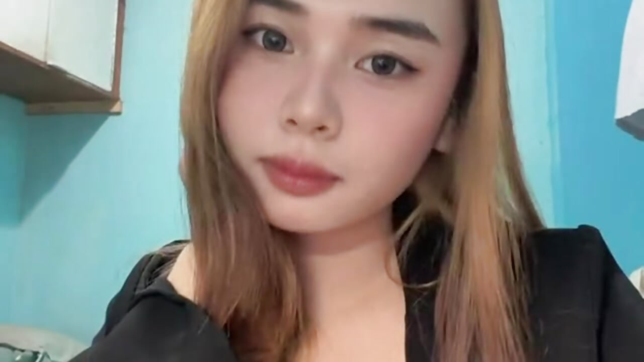 Me<3 – video od webkamerové modelky JohanaBuris