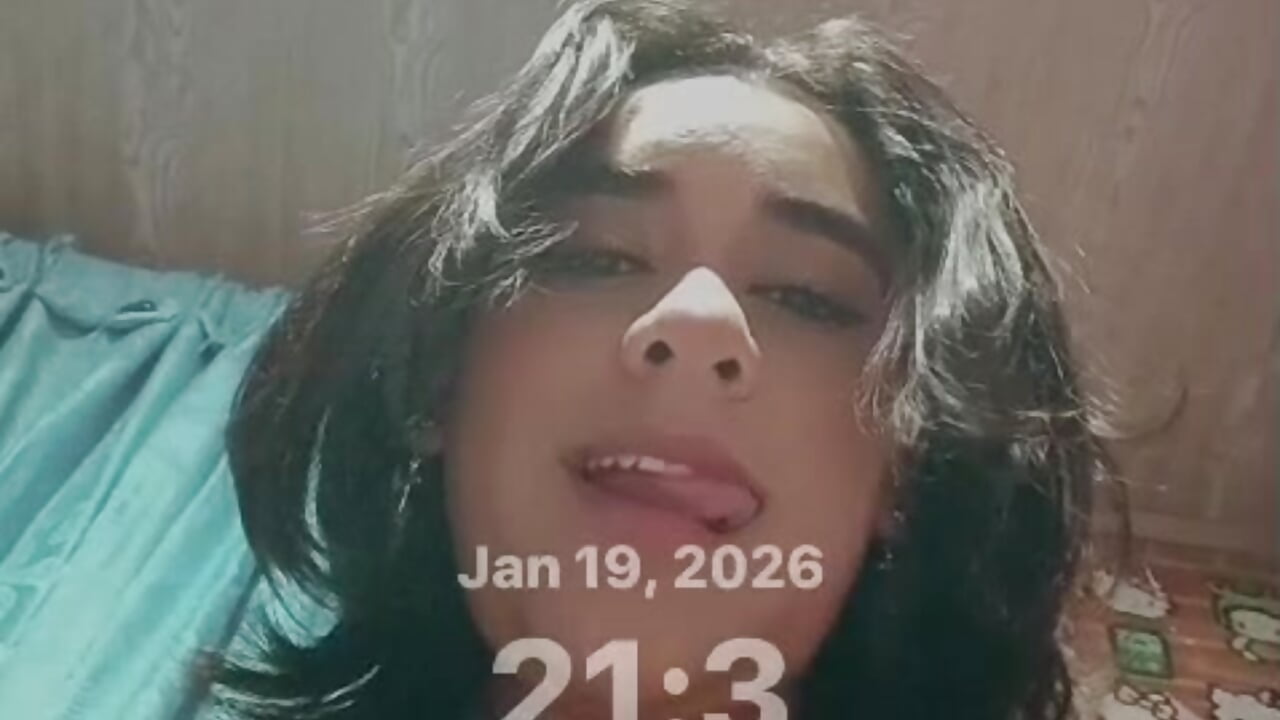 ❤ – video modela na kameri Lola_roussee