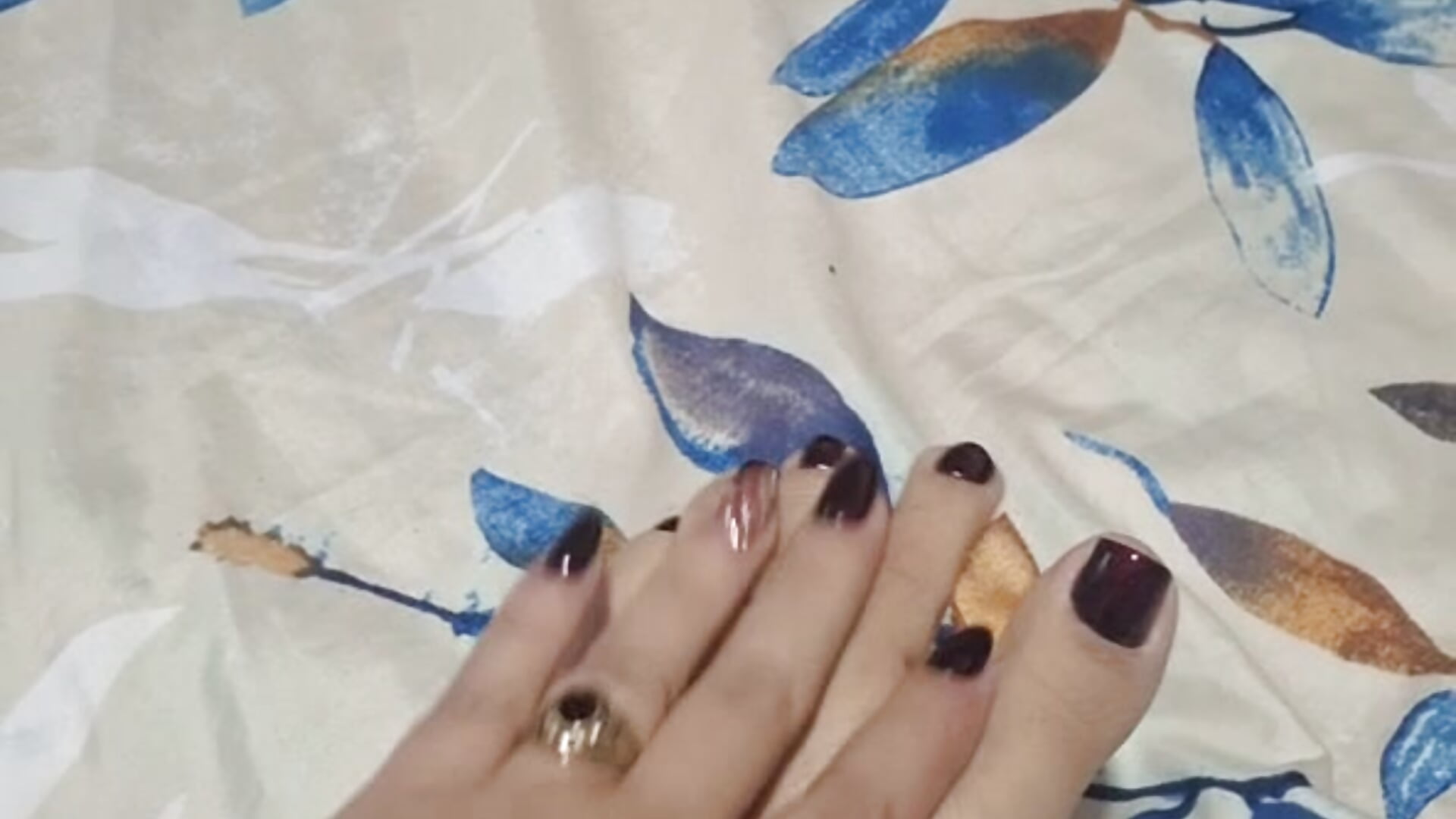 Pies cansados - video by catiraviki0101 cam model