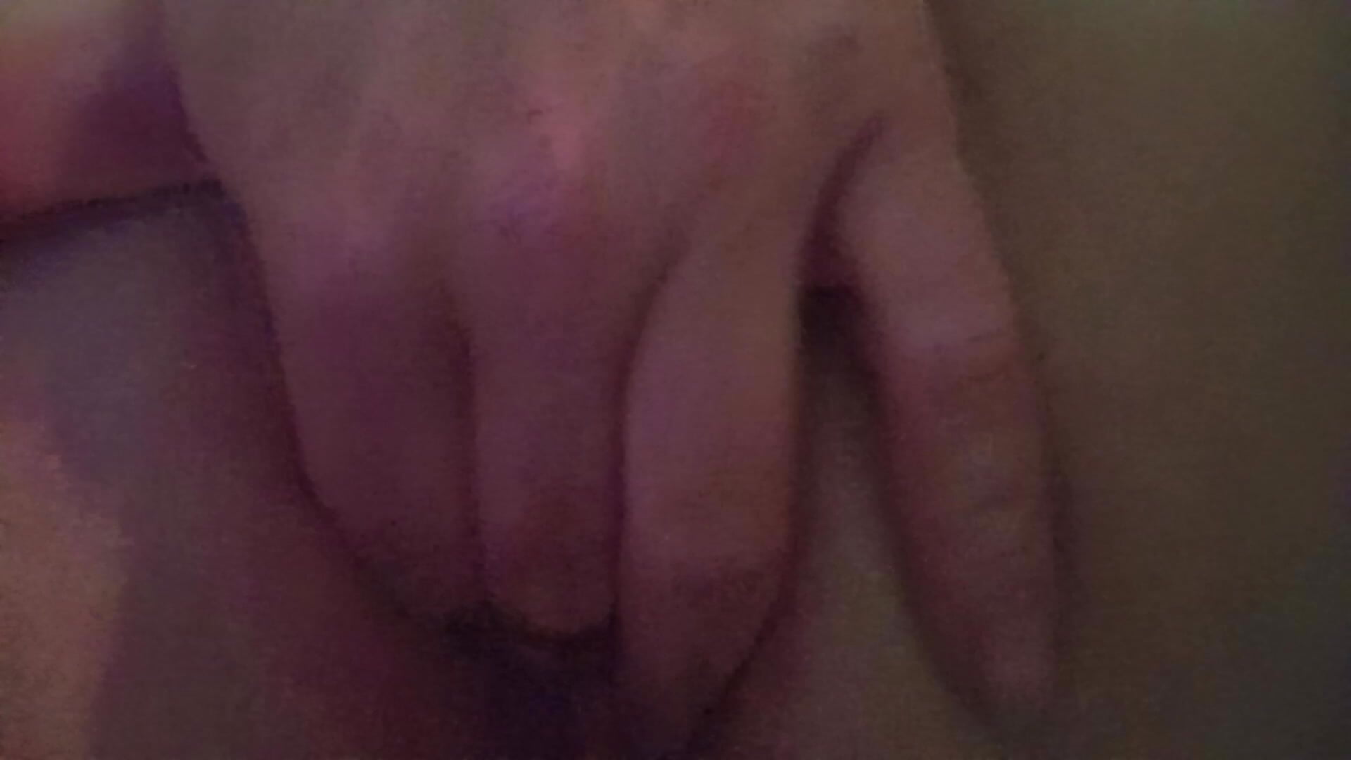 Ujjazás élvezés maszturbálás – video od webkamerové modelky Lorenacica