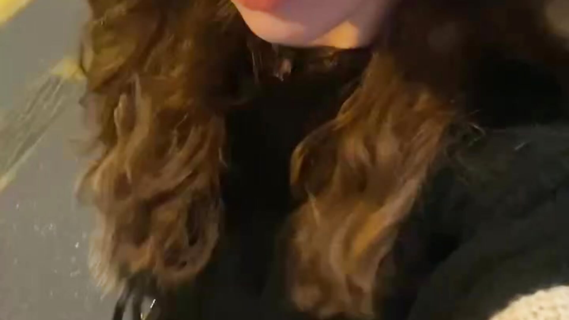 bitch - video di JenySimons modella di cam