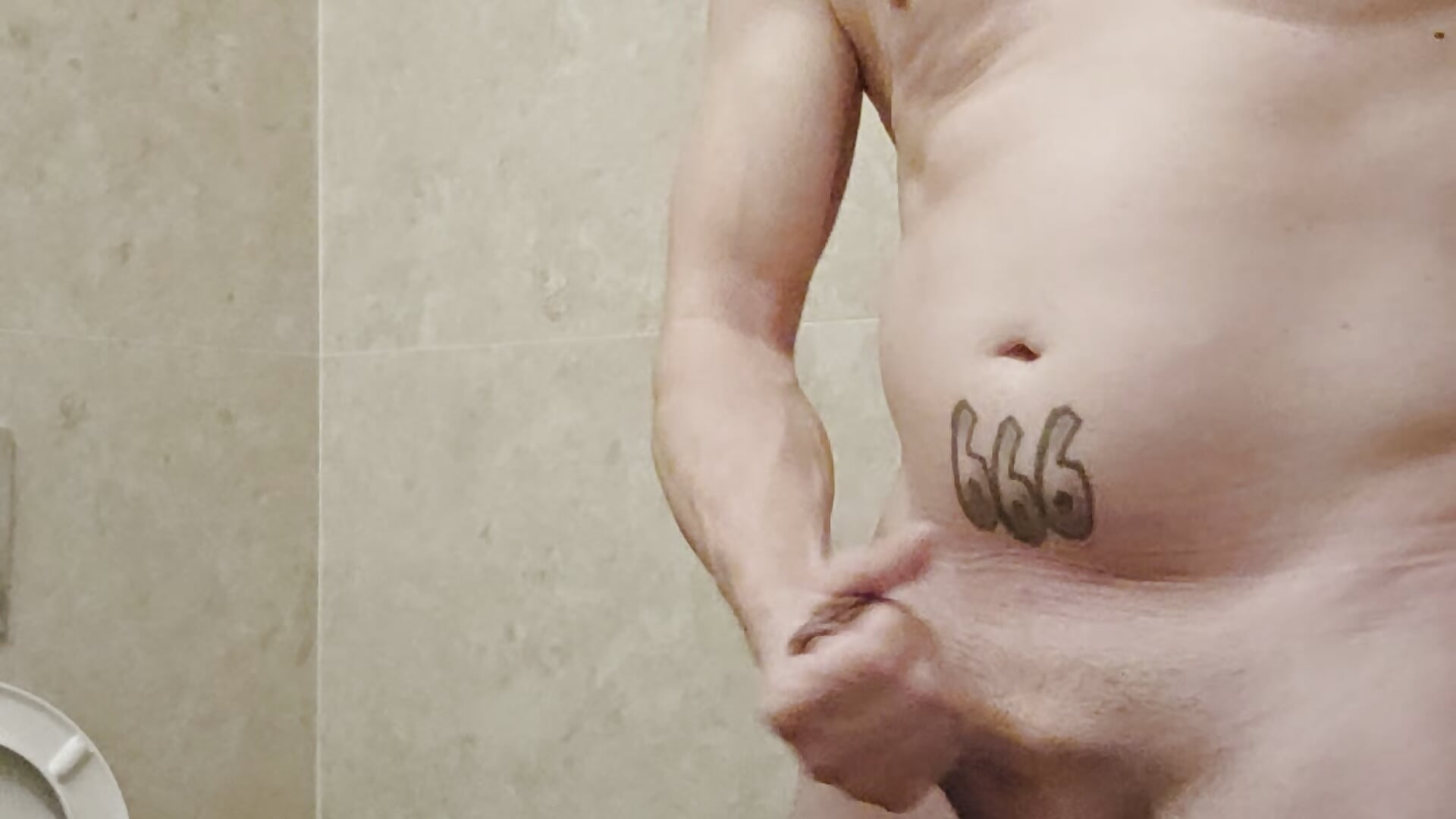 Final feliz del baño - video by Daniiiel13 cam model