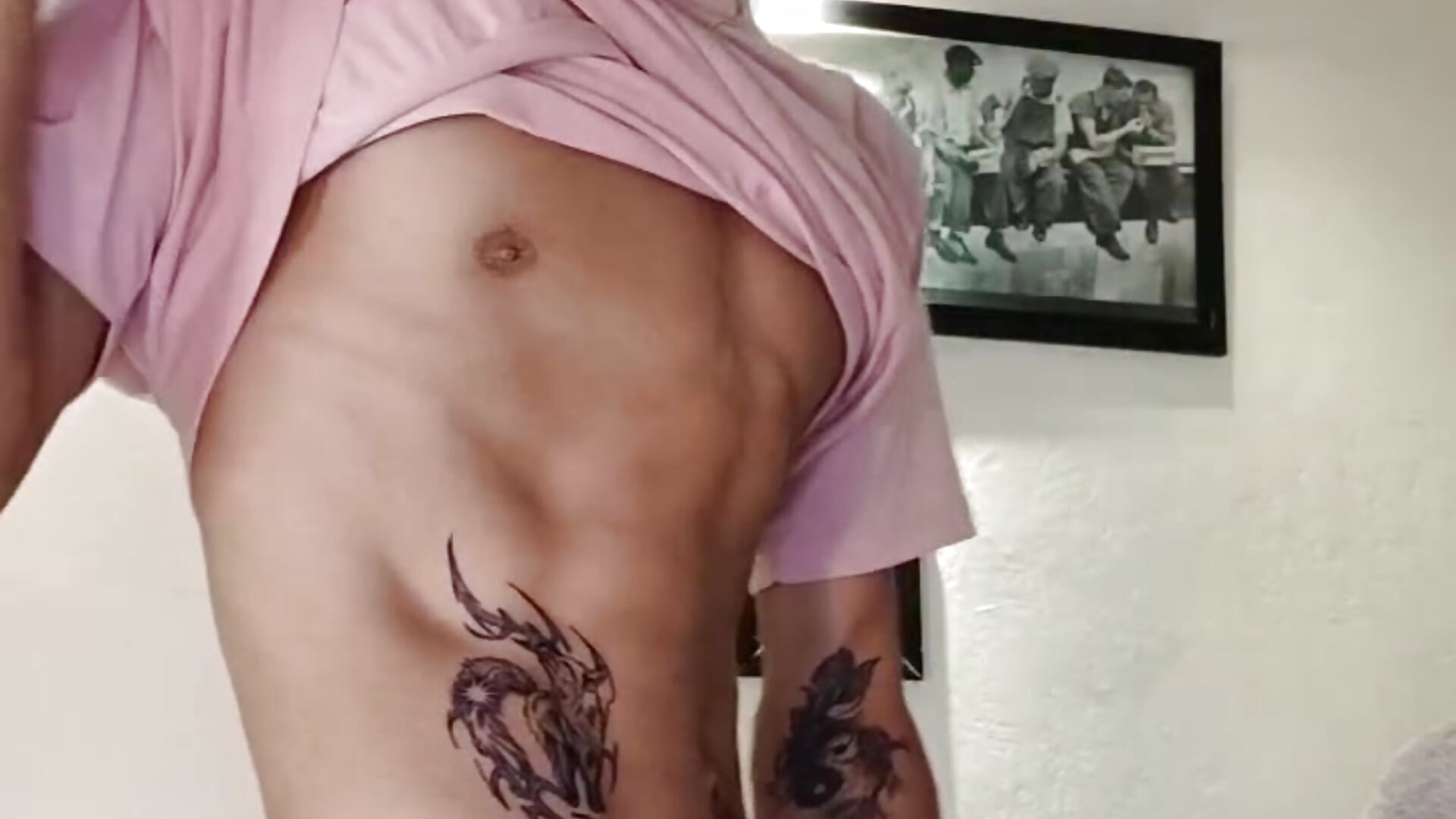 New tatto guys i am very hott - Vídeo de tiancam, modelo de vídeos