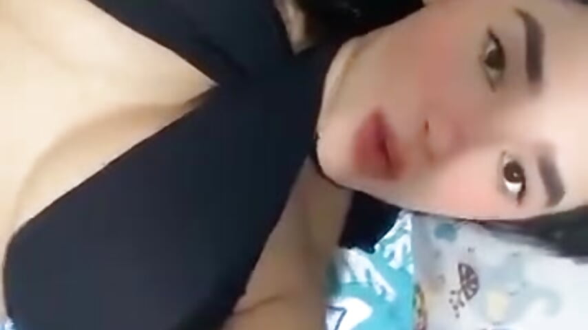 Hii guyss - video by Lolitaa__VIP cam model