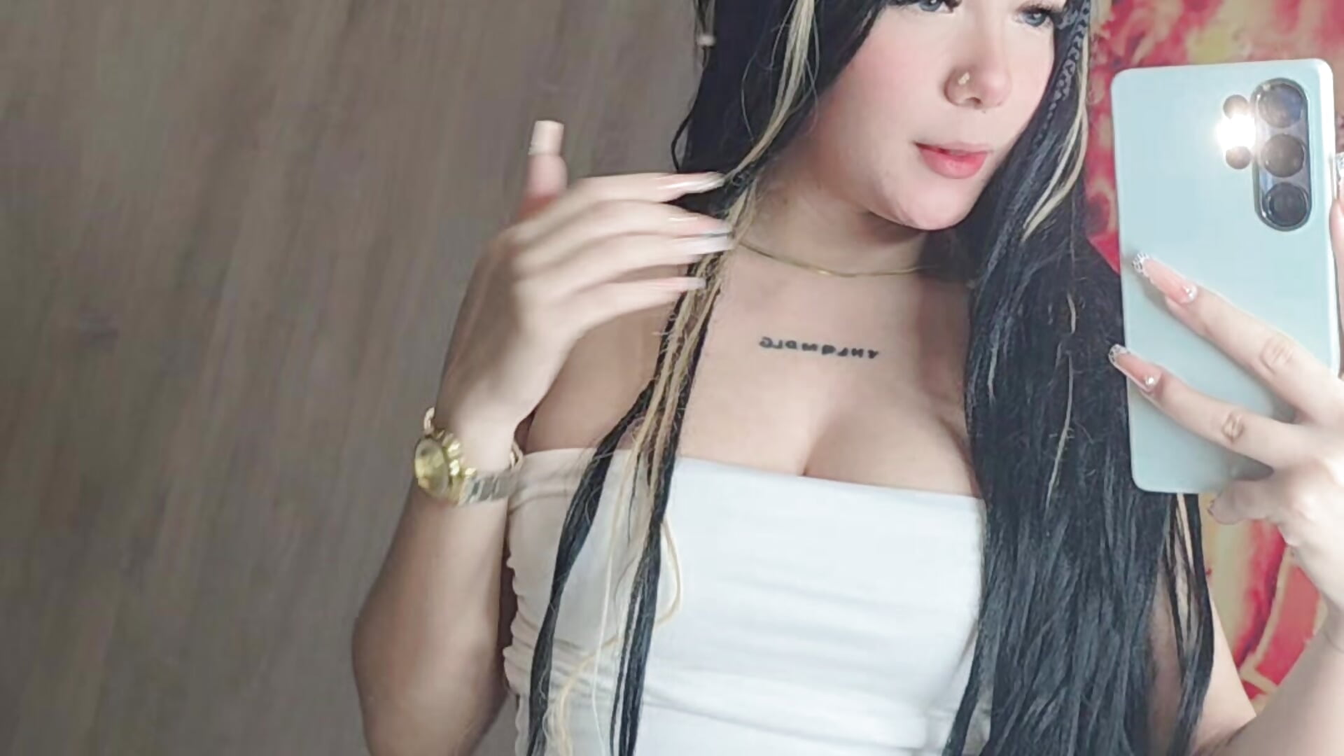 1002668406 – видео вебкам-модели alaia_princess