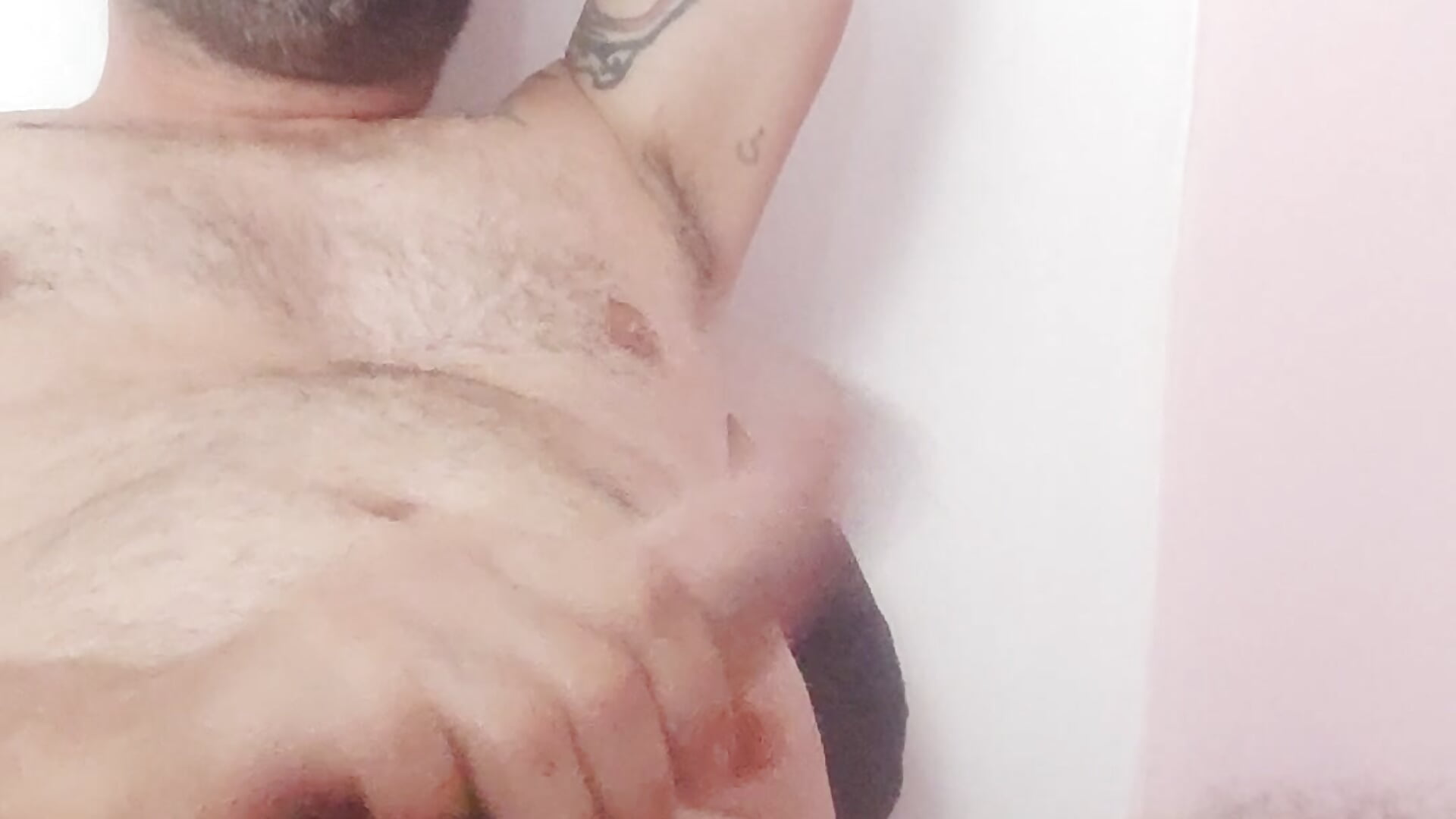 Cummin - فيديو من hairyandbigmann موديل الكام